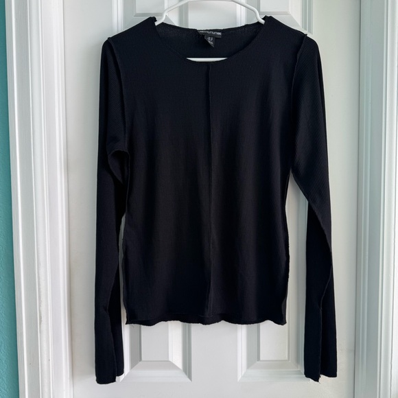 PrettyLittleThing Ribbed Seam Long Sleeve Top - Picture 2 of 7